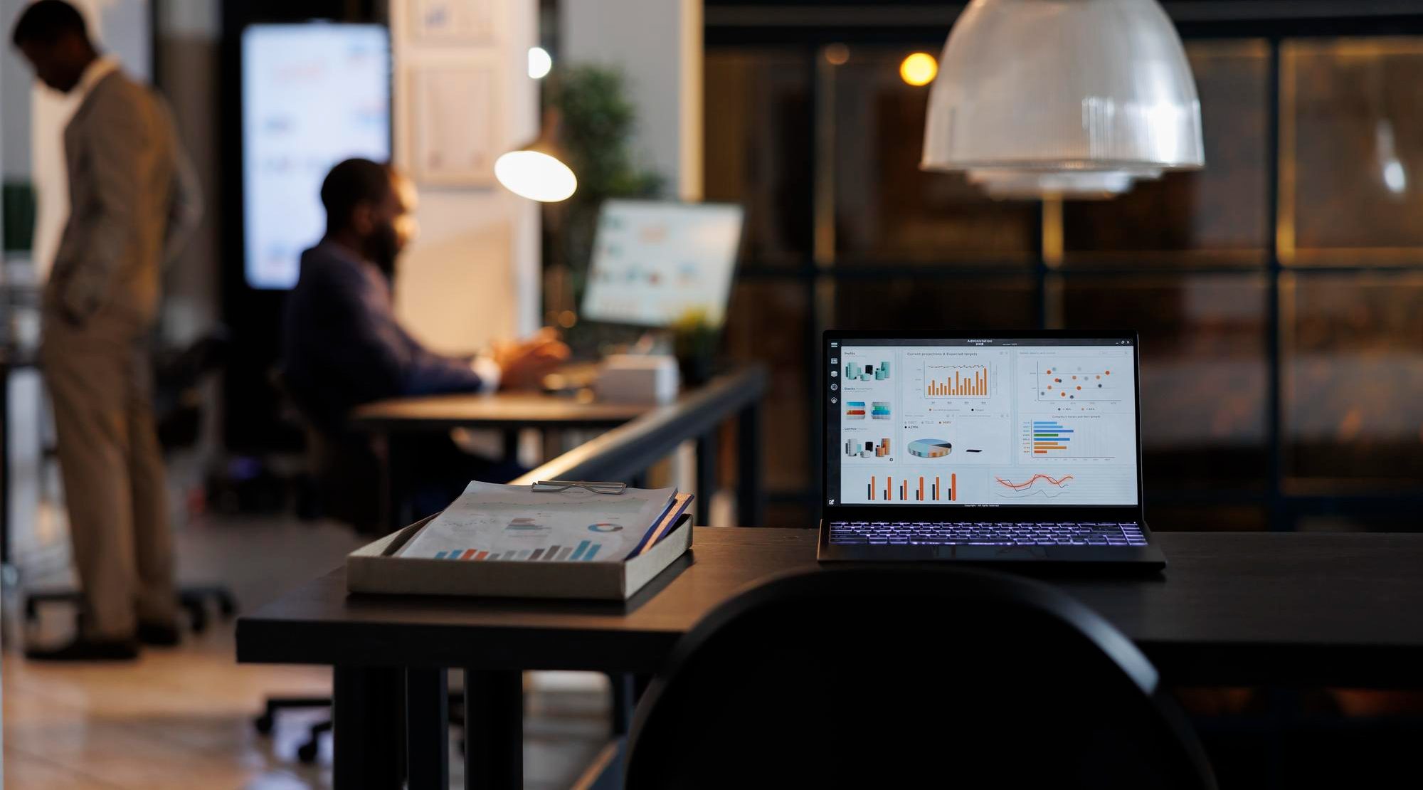 Comment investir dans une PME en France en 2025 ?